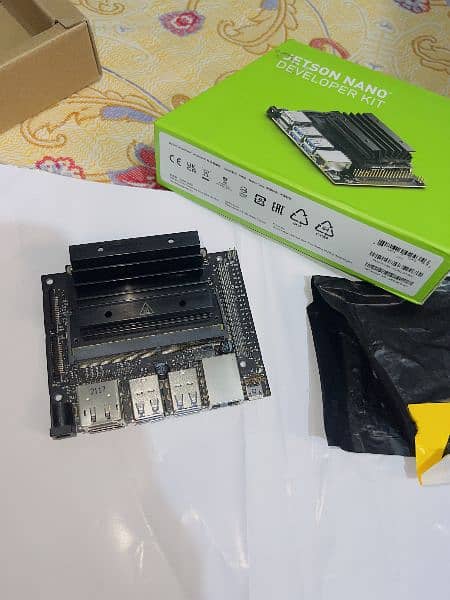 Nvidia Jetson Nano Developer Kit (4 GB with Camera) 7