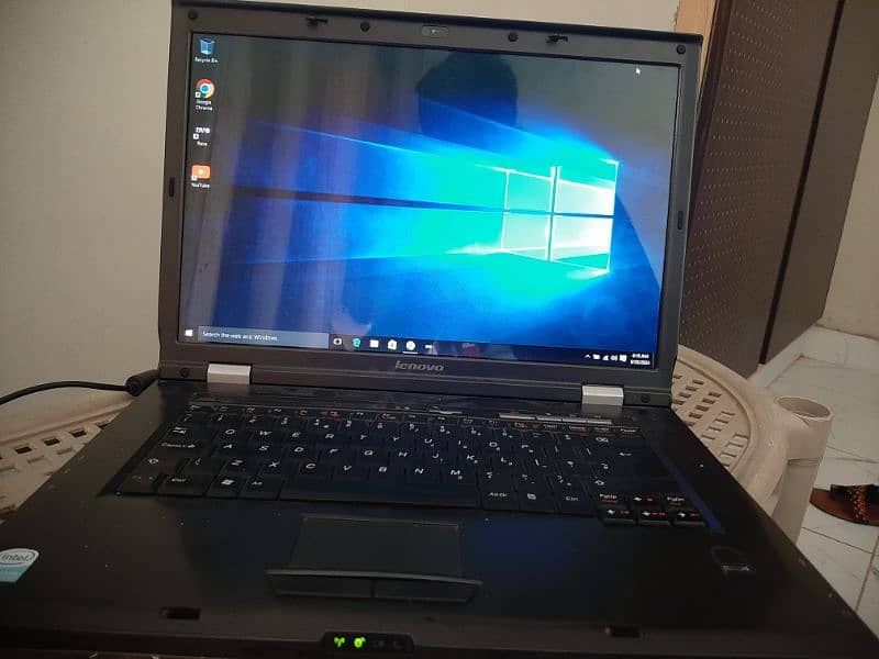 LENOVO LAPTOP- PERFECT FOR HOME ,OFFICE USE AND ANY WORK IN GOOD PRICE 0