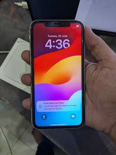 Iphone 11 64 GB, PTA Approved with Box