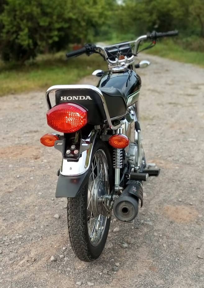 Honda CG 125 2023 3