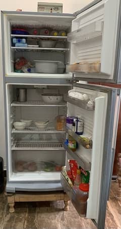 Refrigator for sale Dawlence Refrigerator in good Condition