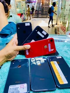 iPhone  xr 64Gb water pack