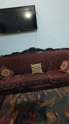 5 seater sofa set in excellent condition