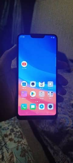 Oppo F7 Dual Sim 0