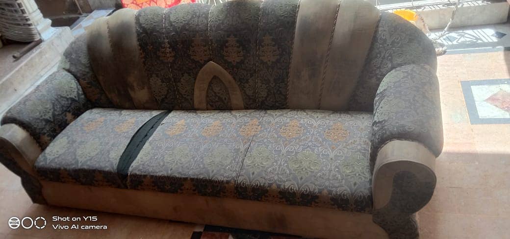 Sofa Set For Sale. Only Poshish Required 0