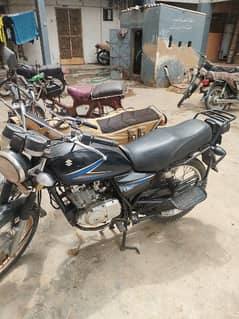 Suzuki GS 150