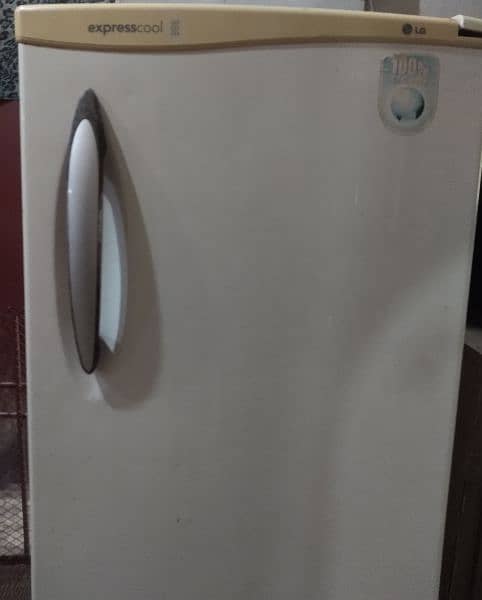 LG vertical freezer 0