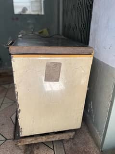 urgently deep freezer for sale