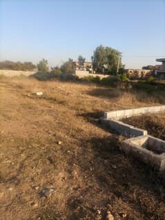 5 Kanal Prime Location Plot Heighted Beautiful View Reasonable Price