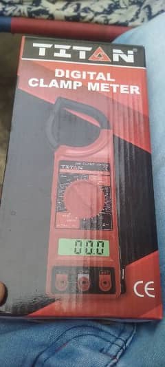 Digital Clamp meter