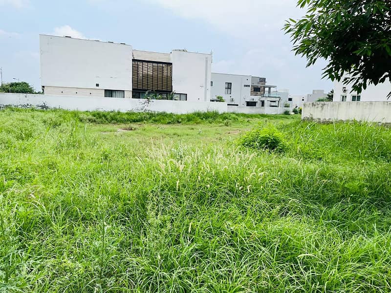 Direct Deal One Call Offer 2 kanal Plot Block V DHA Phase 8 at Investor rate 16