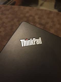 Lenovo Thinkpad x260. . . mint condition with charger. . .