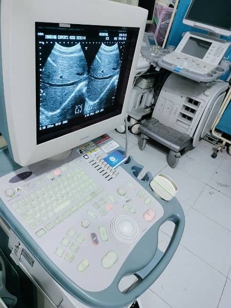 Ultrasound Machine Toshiba Japan Femio 8 Start from price mentioned 4