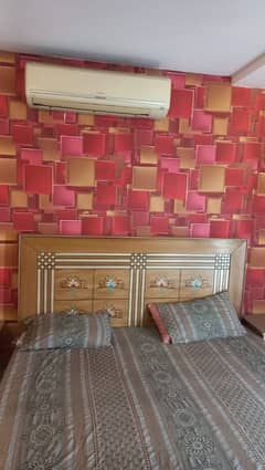 1 BED LUXURY FURNISHED EXCELLENT GOOD FLAT FOR RENT IN BAHRIA TOWN LAHORE