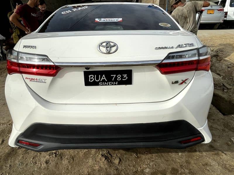 Toyota Corolla Altis 2021 4