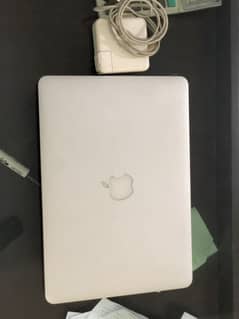 Macbook Air 2015 Scratchless Laptop 10/10