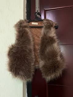 Almas fur sleevless jacket