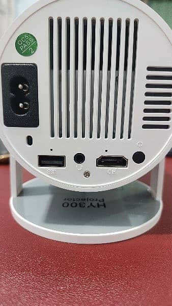 Mini Portable TV LED Projector - HY 300 2