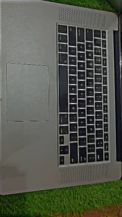 apple micbook pro 2014