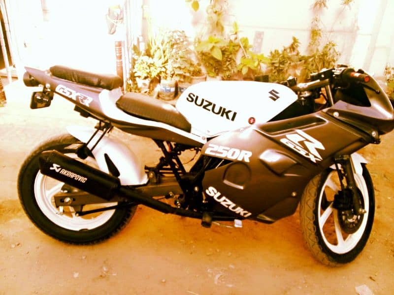 Suzuki byke converted sports byke 3