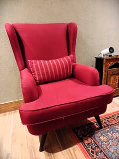 SPECIAL DISCOUNT - Stlylish PARK TURK Hardly Used Sofa Chair