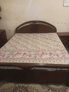 bed set include side tables and shangar tali wood