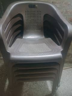 plastics chairs almost new