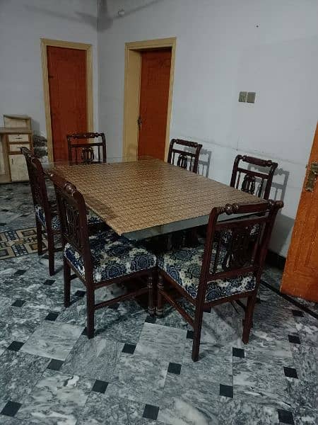 dining table condition 10by10 03471006858 2