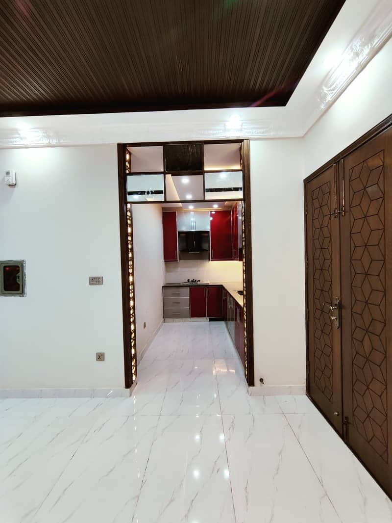 GULSHAN-E-LAHORE NEAR WAPDA TOWN 7 MARLA MOST BEAUTIFUL HOUSE FOR SALE 15