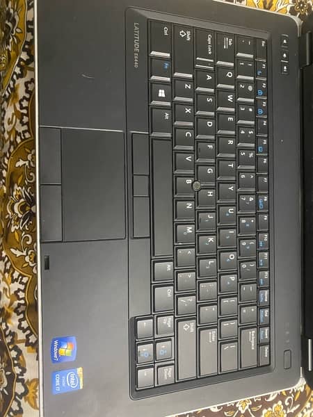 minor used laptop 4