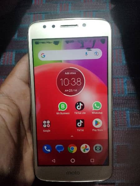 Moto E4 Mobile in working condition 0