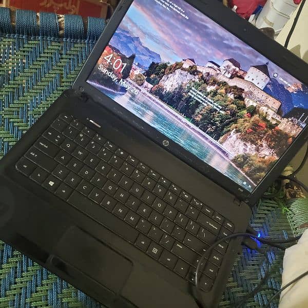 HP probook 1000 without SSD and battery 1