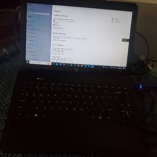 HP probook 1000 without SSD and battery 3