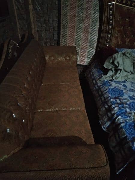 6seater sofa set bilkul new only 1 month use 1