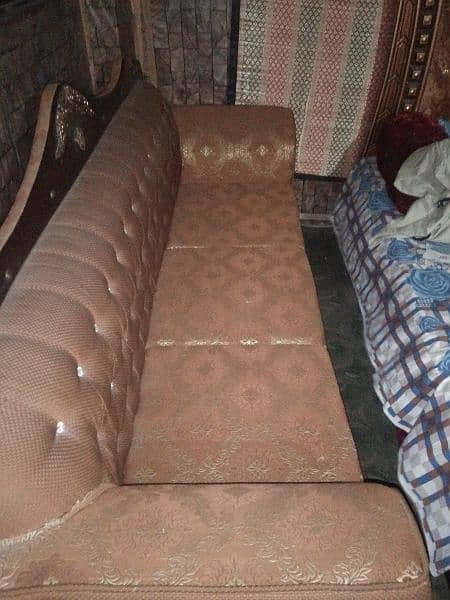 6seater sofa set bilkul new only 1 month use 3