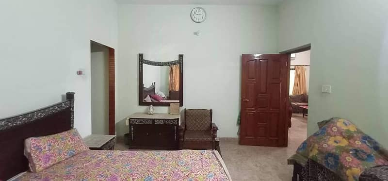 Saeed Colony No. 2 Society Boundary Wall Canal Road Faisalabad 16 Marla Double Store House For RENT 5
