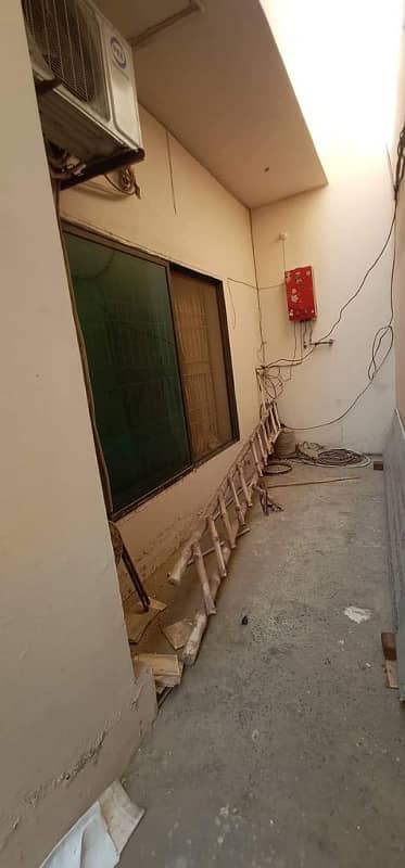 Saeed Colony No. 2 Society Boundary Wall Canal Road Faisalabad 16 Marla Double Store House For RENT 18