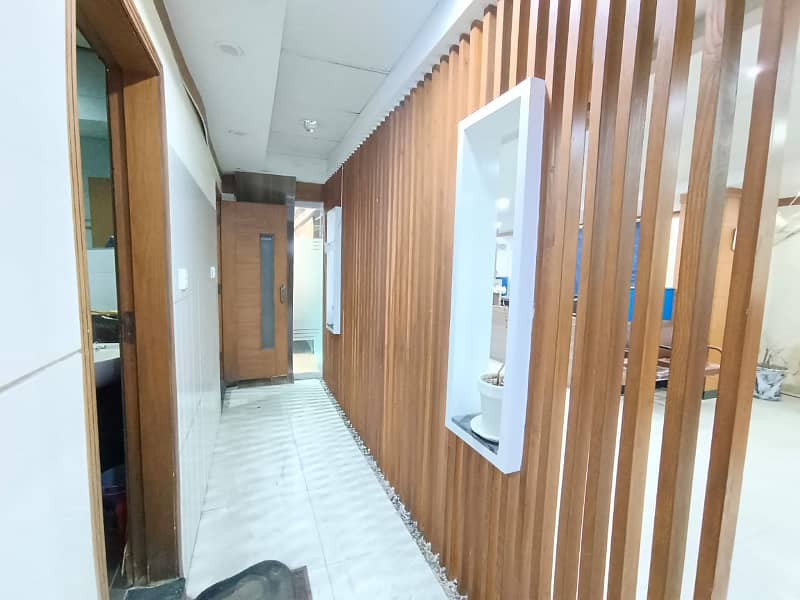 Beautiful furnished office for rent Susan road madina town Faisalabad 14