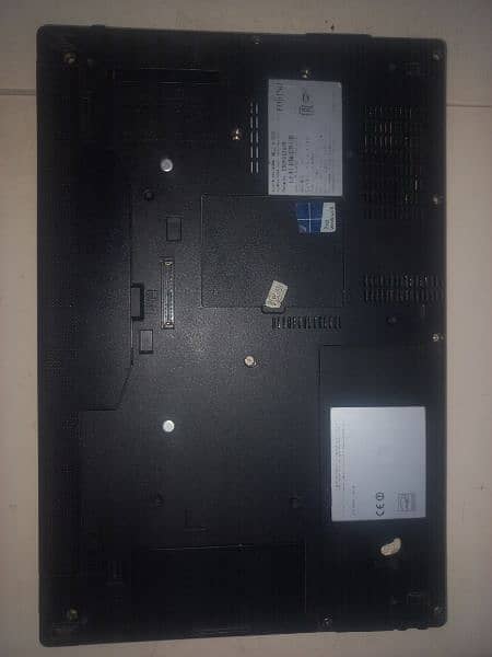 Fujitus Laptop 7