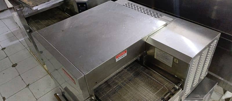 Conveyor belt pizza oven 18" gysro Korean, dough mixer, cheese crusher 3