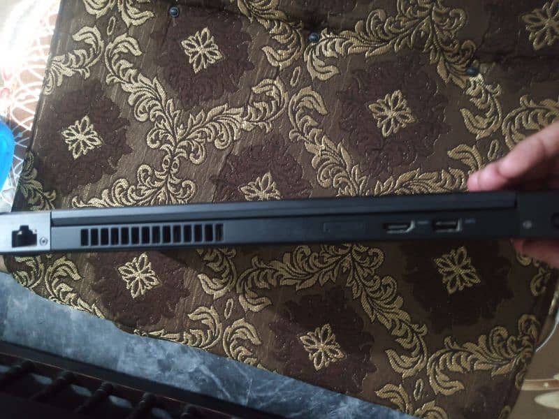 Dell Core i5 8 Genration with orignal charger and gaming H processor 5