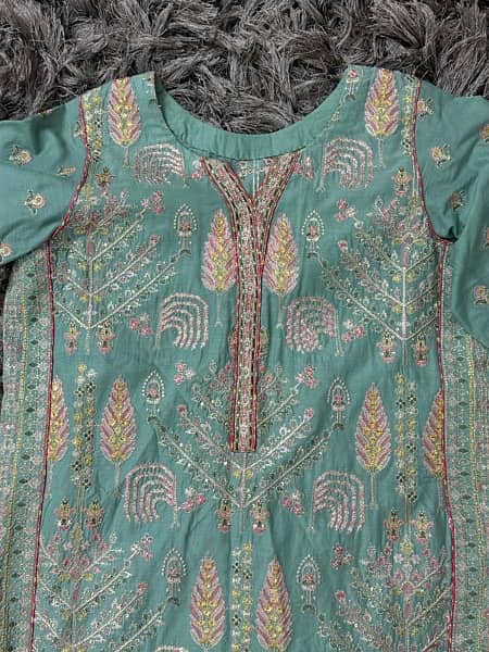 original Hussain Rehar three piece suit 3