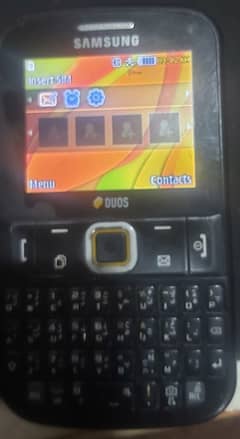 samsung  gt-e2222   nokia 2320s 0