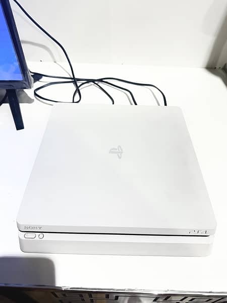 ps4 ( Playstation 4) 0