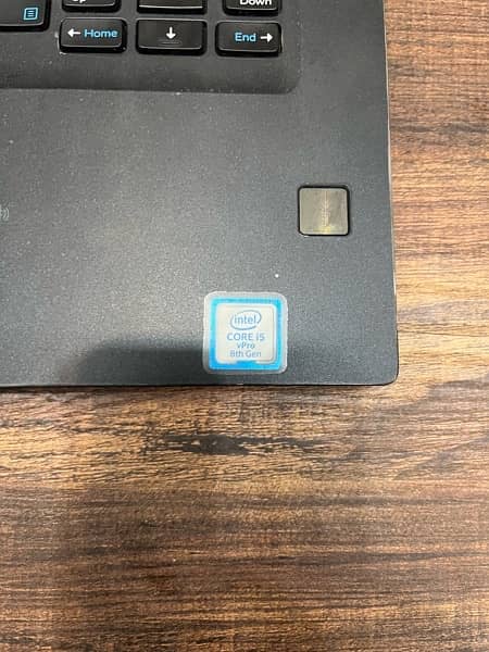 DELL LATITUDE 7490 - WITH ORIGINAL CHARGER 6