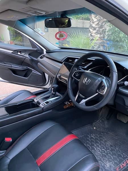 Honda Civic Oriel 2019 4