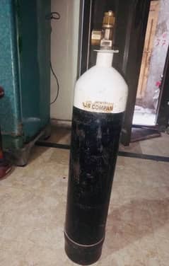 oxygen cylinder For paitent janeyen cylinder