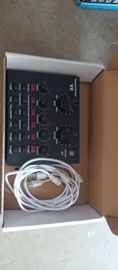 bm800 with v8 sound card and phantom power