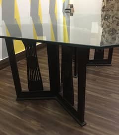 shesham wood dinning table with 6 chsirs