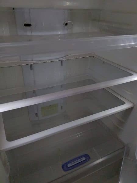 Samsung non Frost refrigerator mint condition 10/9 4